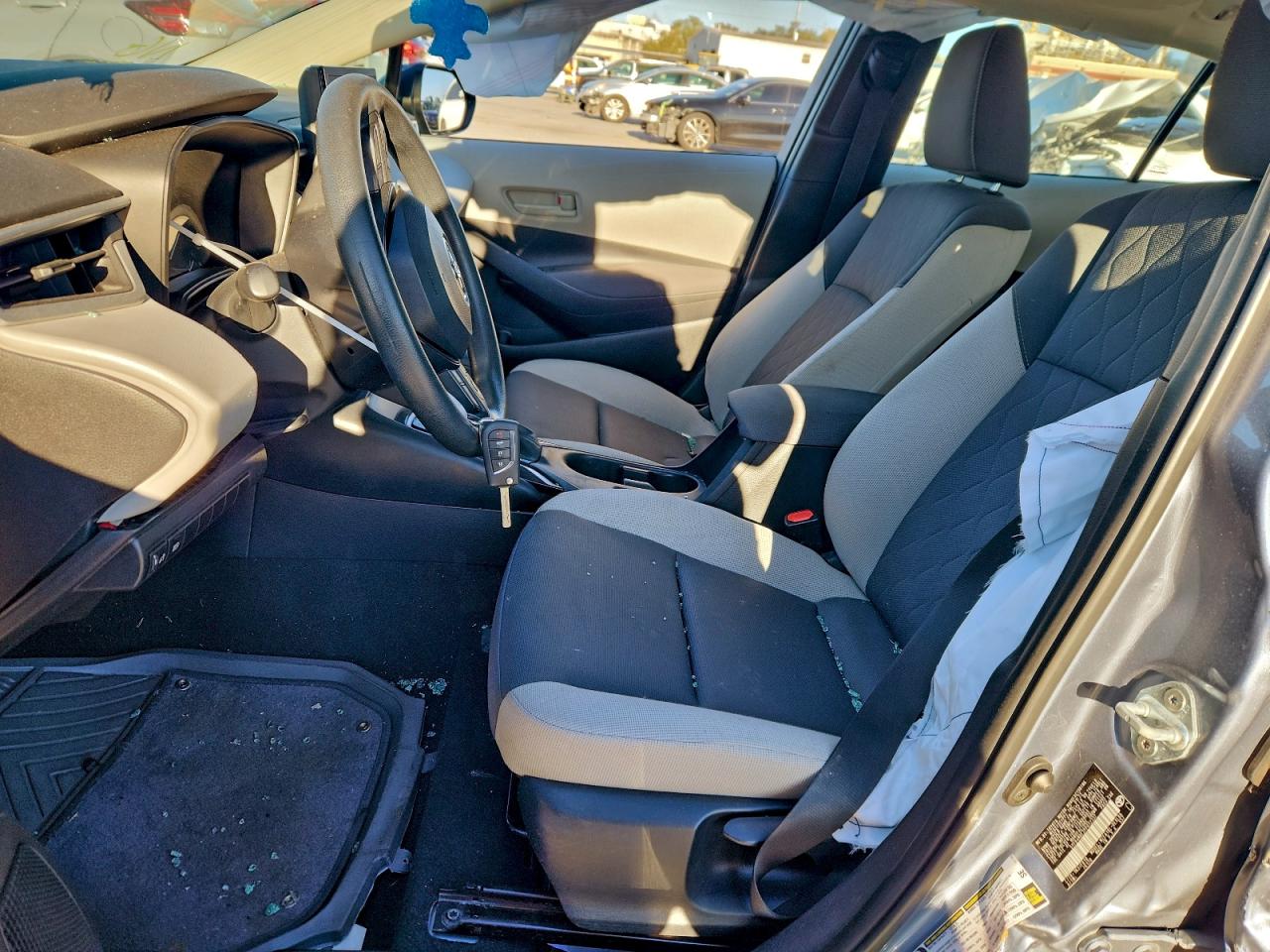 2023 TOYOTA COROLLA LE photo 7