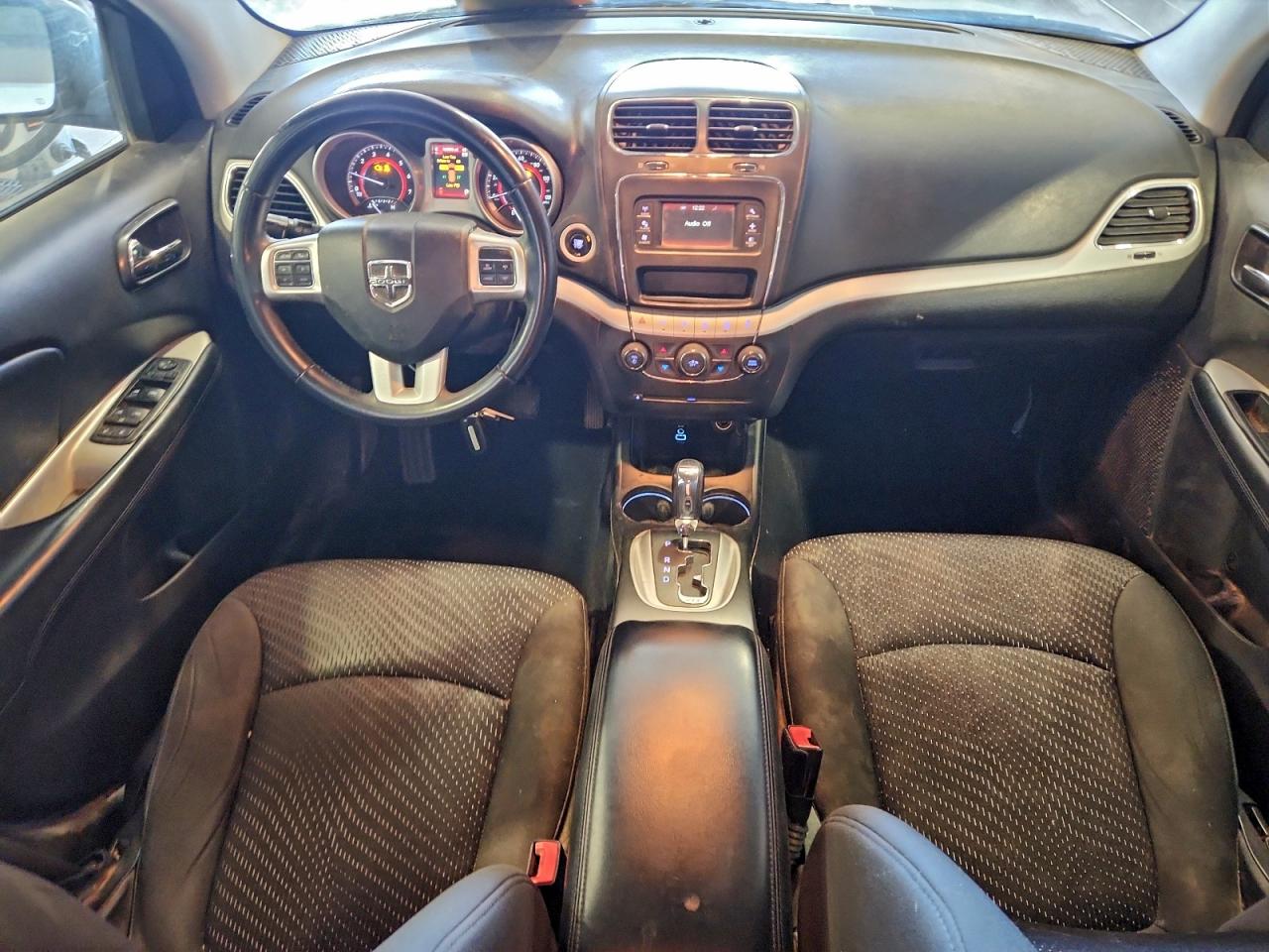 2017 DODGE JOURNEY SE photo 8