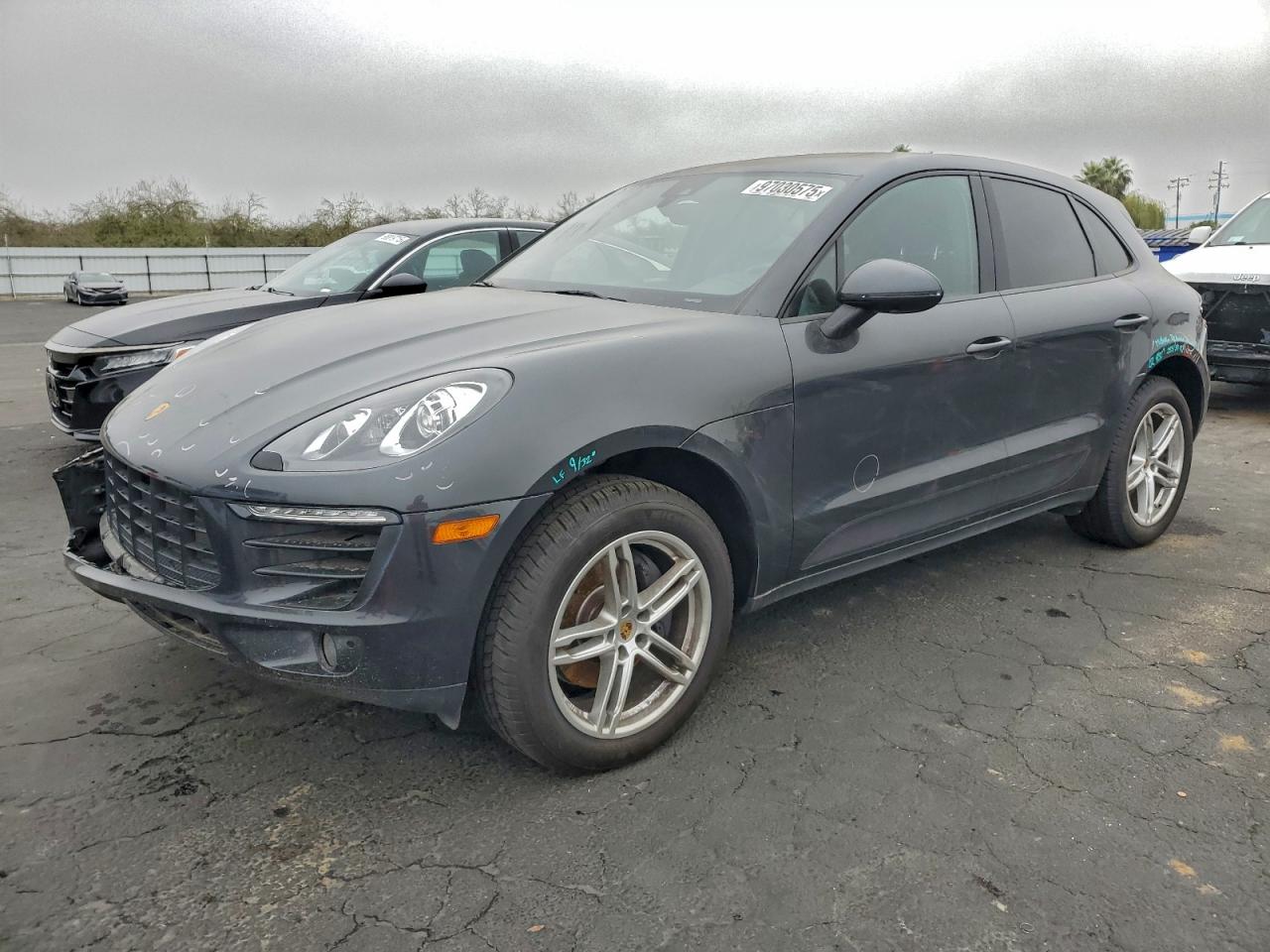 2017 PORSCHE MACAN