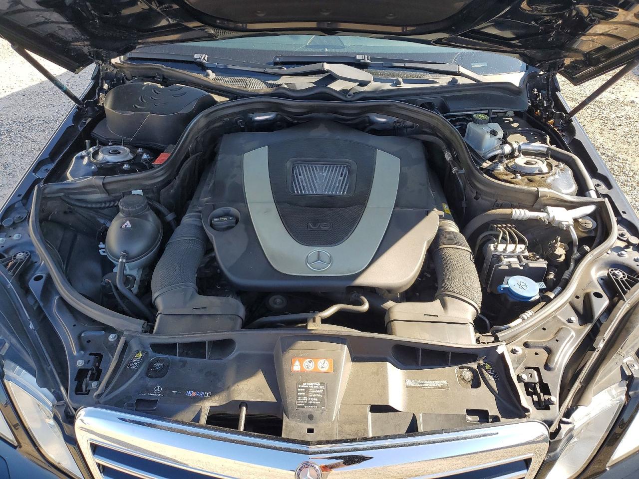 2011 MERCEDES-BENZ E 350 4MATIC photo 21