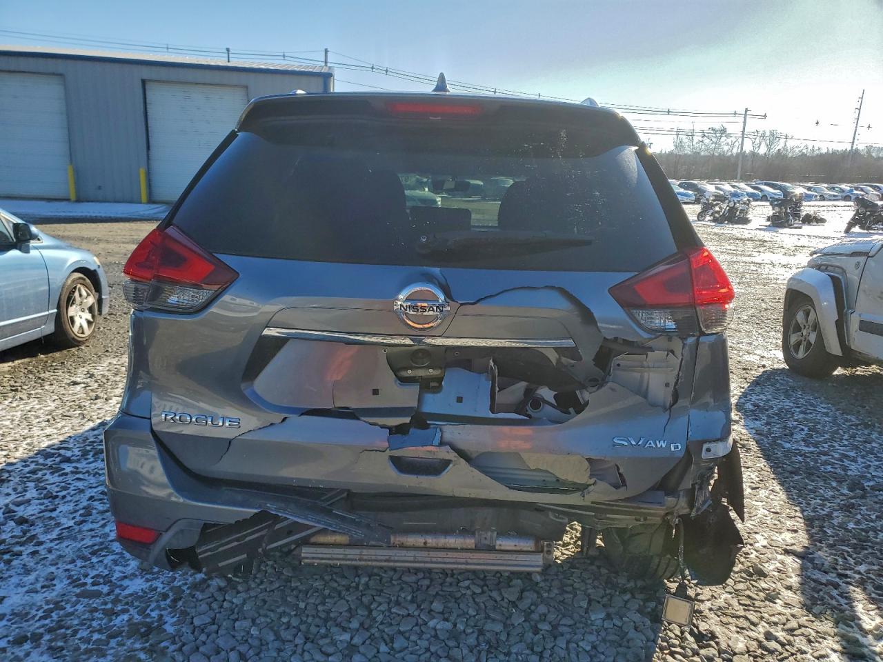 2018 NISSAN ROGUE S photo 16