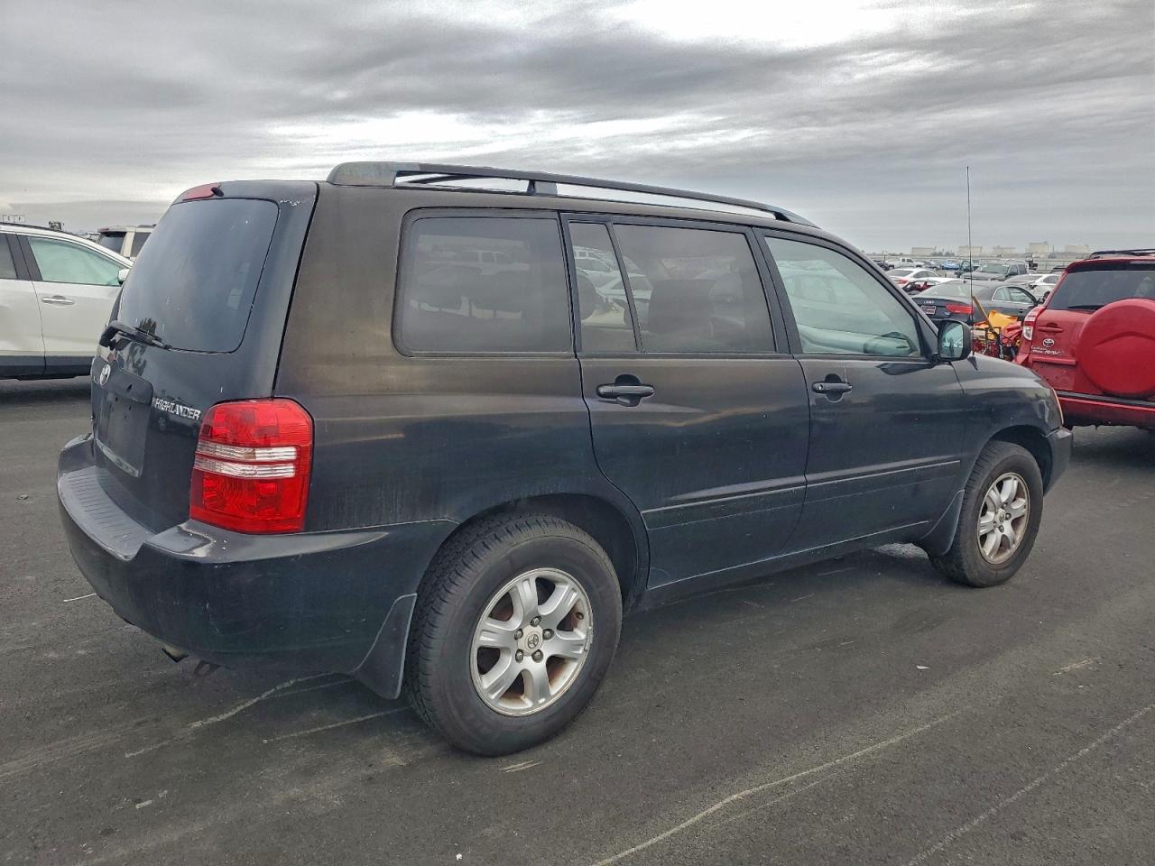 2003 TOYOTA HIGHLANDER LIMITED photo 3