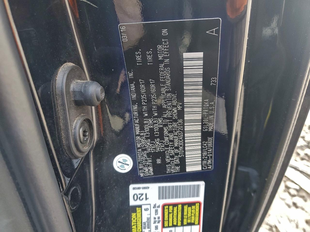 2016 TOYOTA SIENNA XLE photo 23