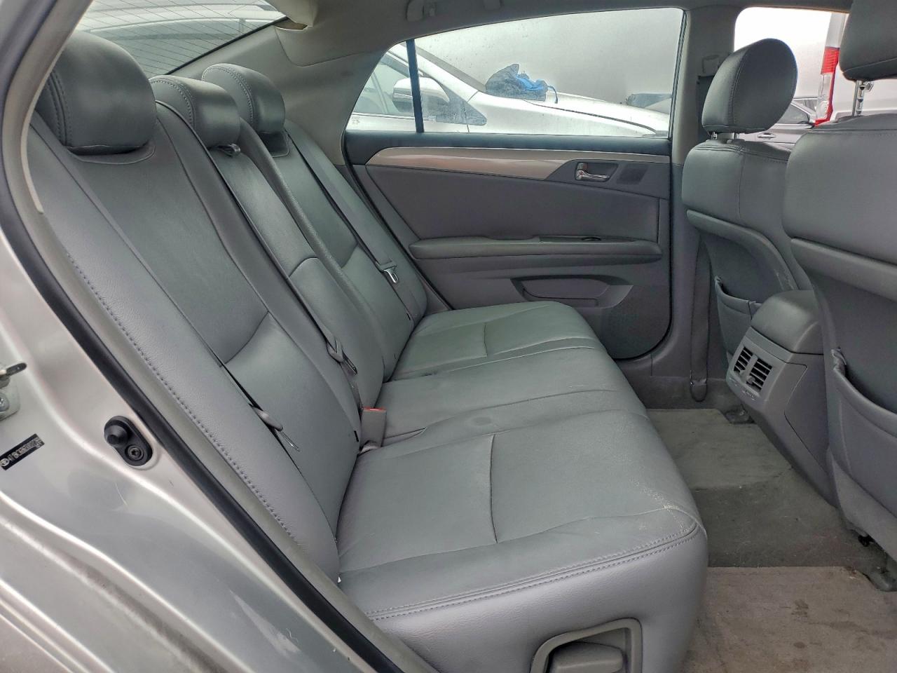2005 TOYOTA AVALON XL photo 10