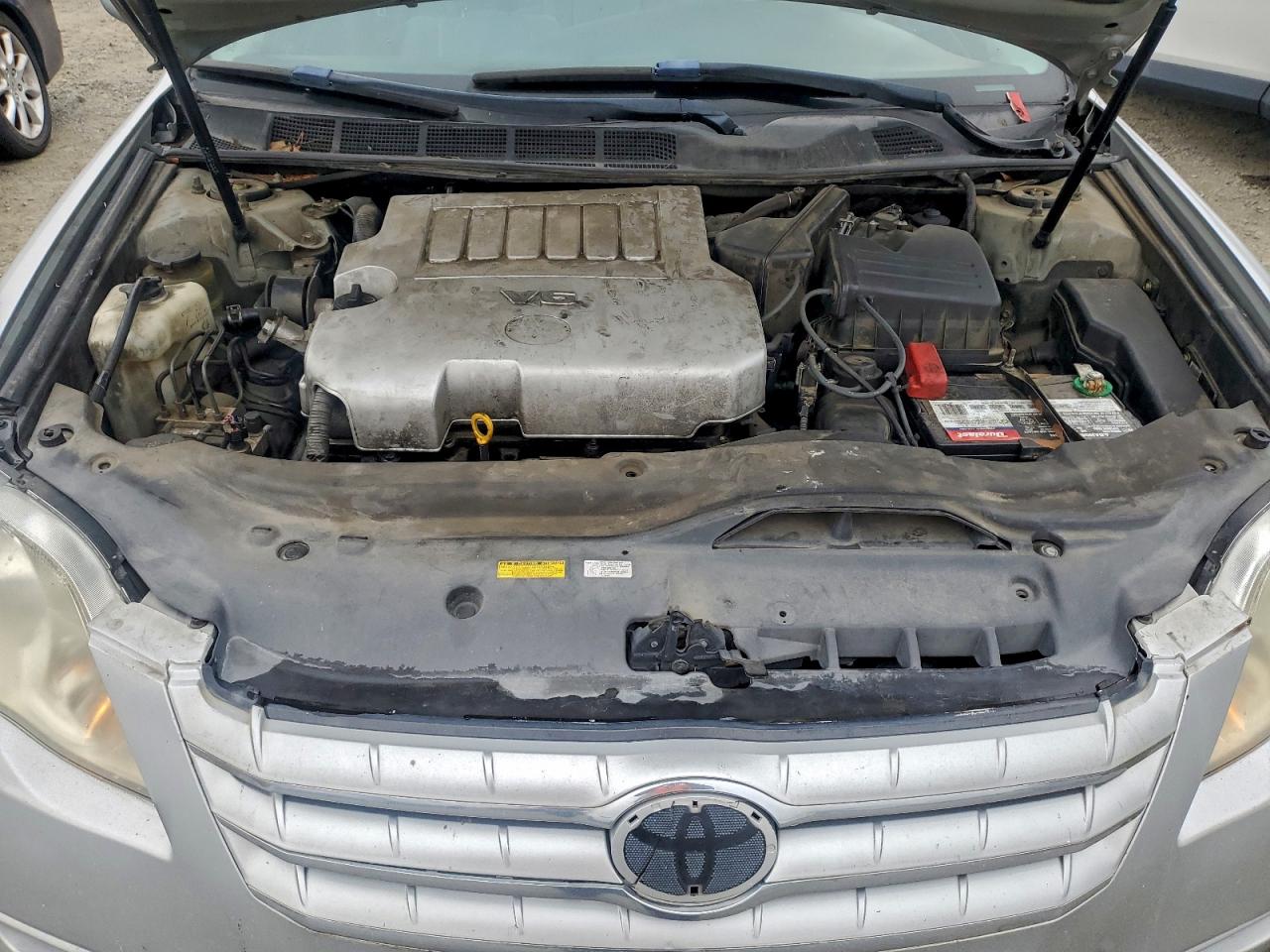 2005 TOYOTA AVALON XL photo 11