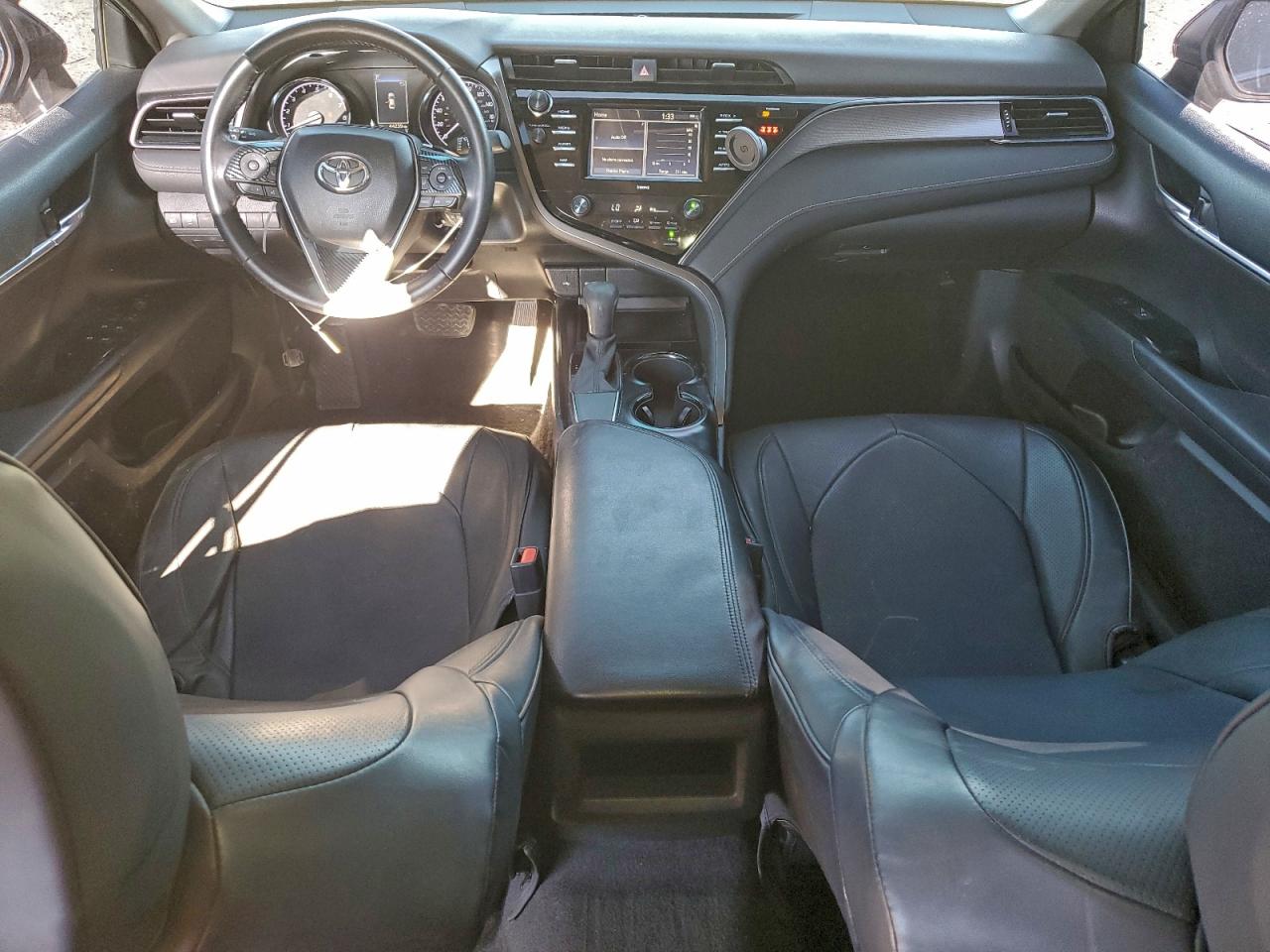 2020 TOYOTA CAMRY SE photo 15