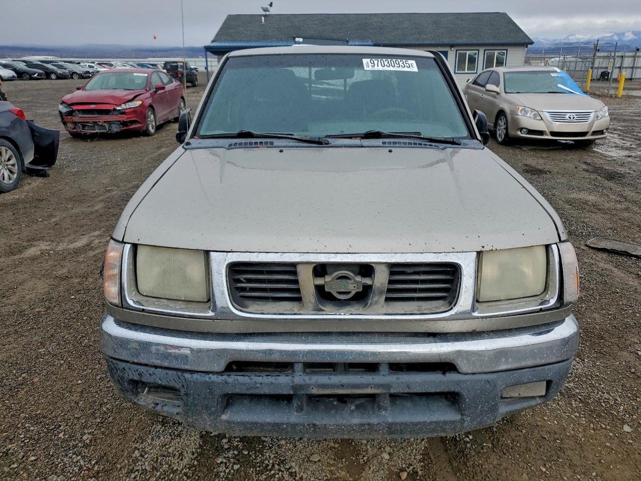 2000 NISSAN FRONTIER CREW CAB XE photo 9