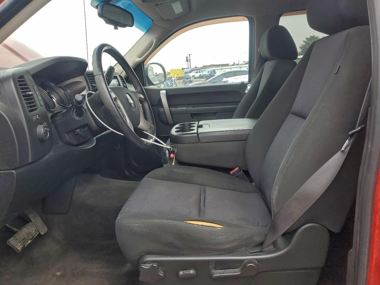 2010 CHEVROLET SILVERADO K1500 LT photo 7
