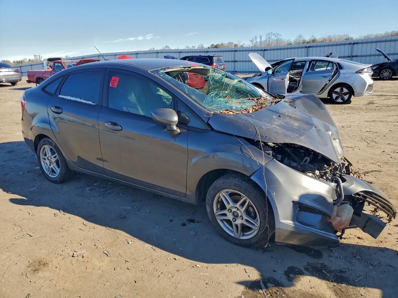 2018 FORD FIESTA SE photo 4