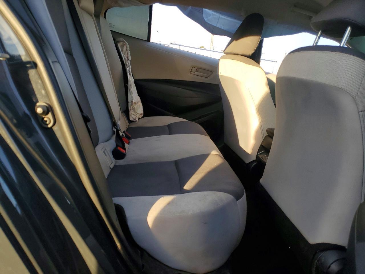 2024 TOYOTA COROLLA LE photo 10