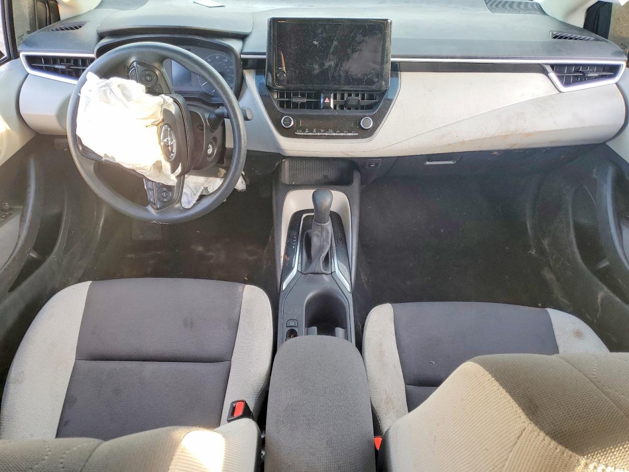 2024 TOYOTA COROLLA LE photo 8