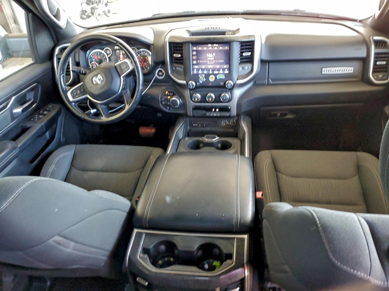 2019 RAM 1500 BIG HORN/LONE STAR photo 8