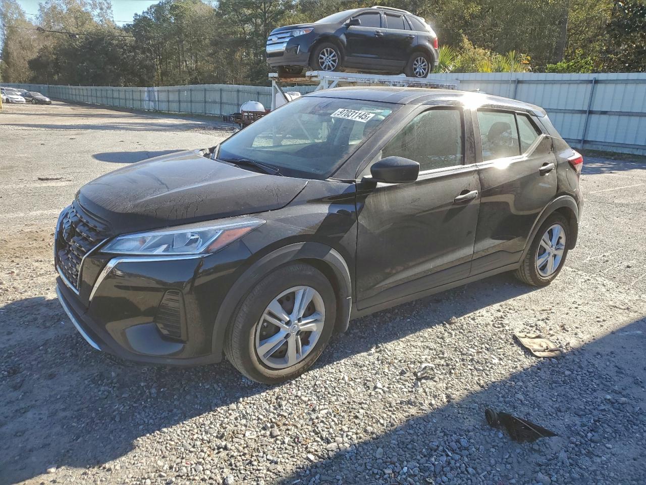 2023 NISSAN KICKS