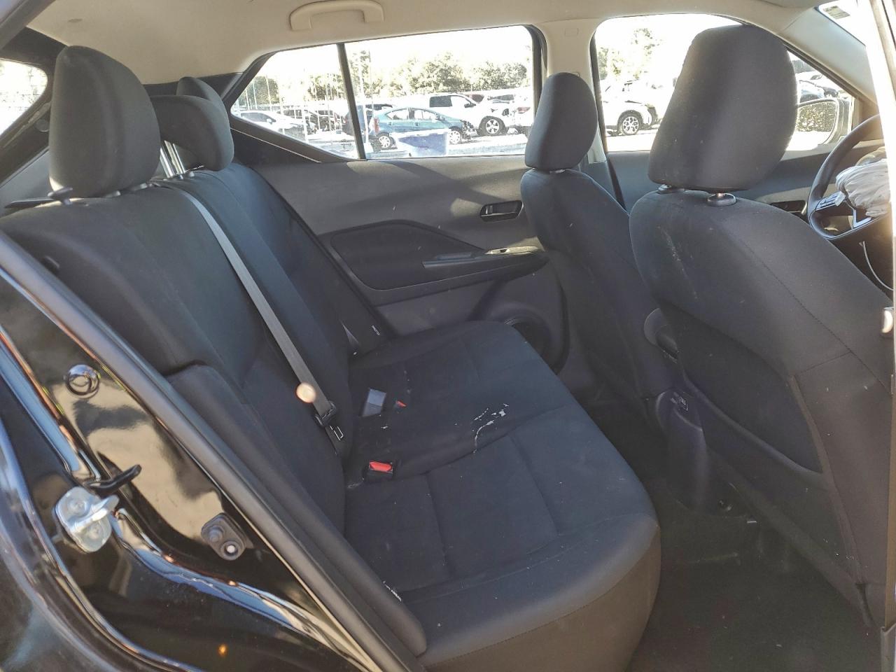 2023 NISSAN KICKS S photo 41
