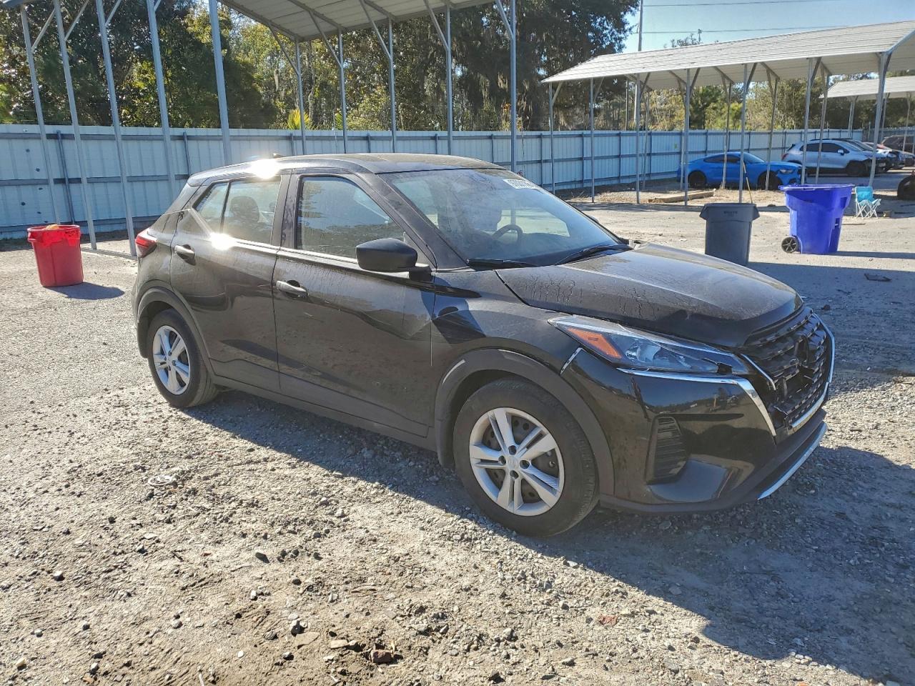 2023 NISSAN KICKS S photo 13