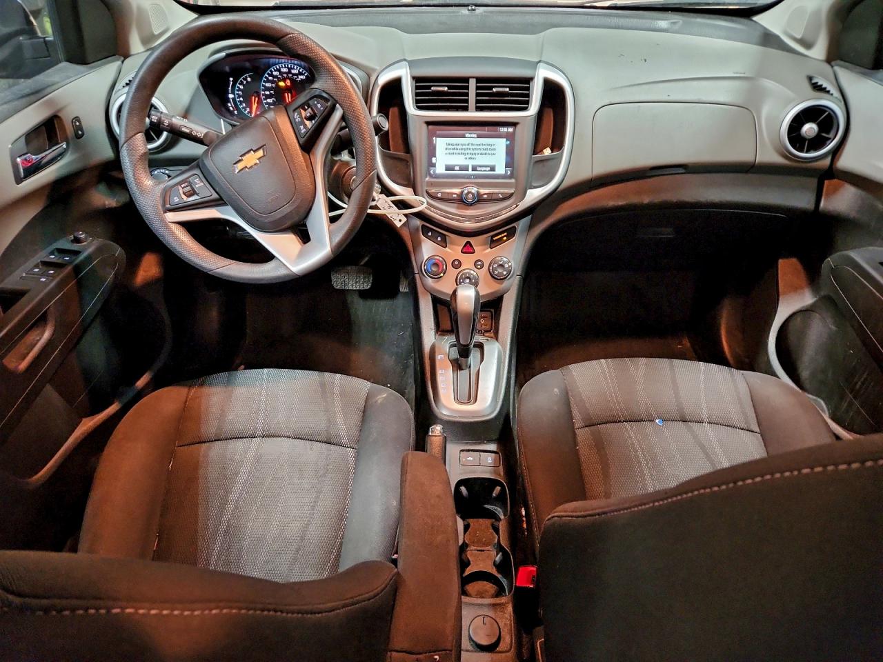 2017 CHEVROLET SONIC LT photo 22