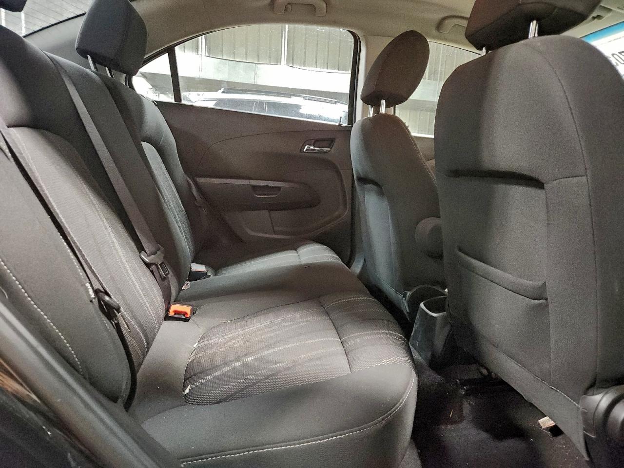 2017 CHEVROLET SONIC LT photo 28