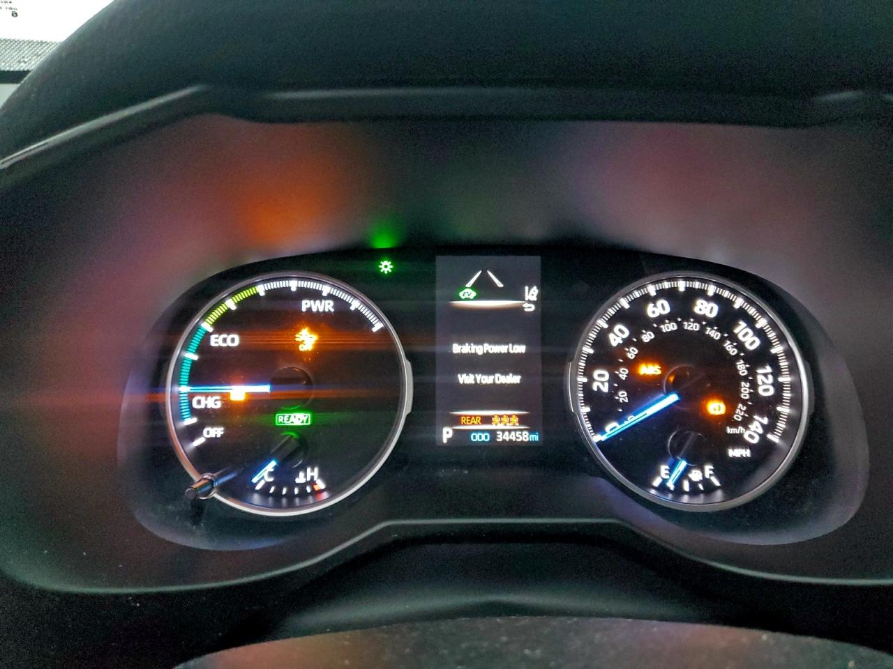 2019 TOYOTA RAV4 XLE photo 9