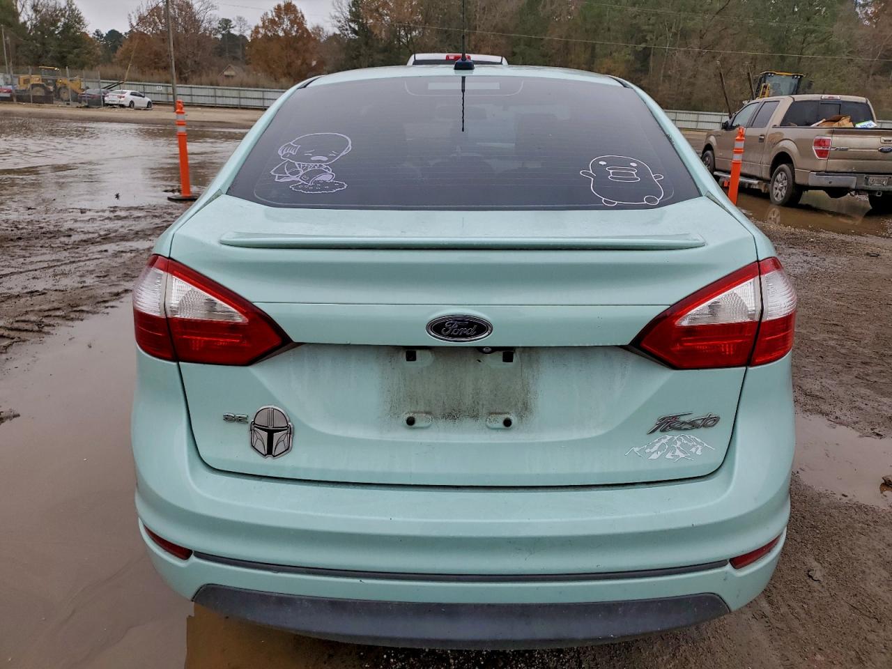 2019 FORD FIESTA SE photo 16