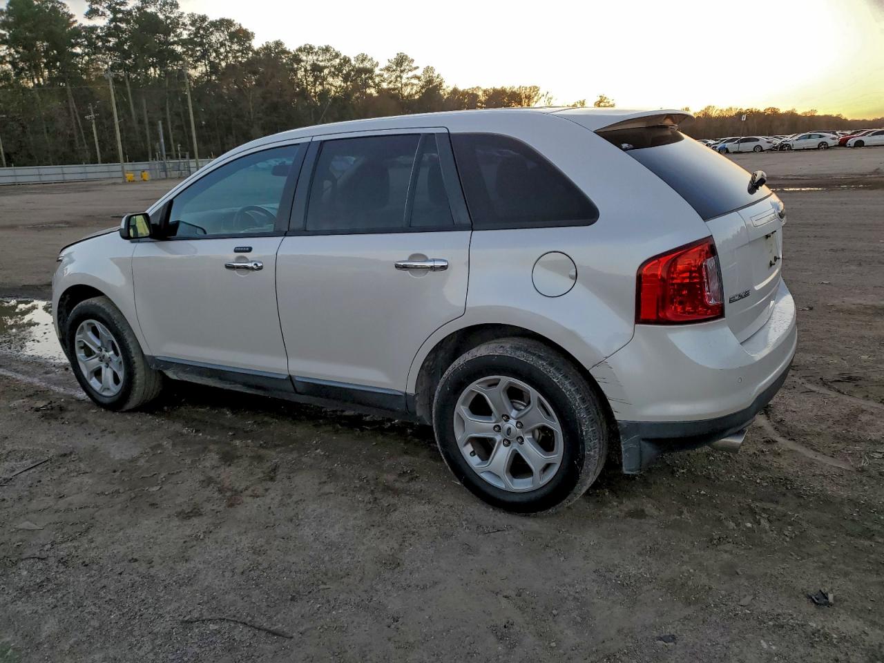 2011 FORD EDGE SEL photo 2
