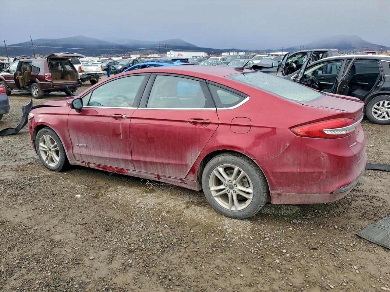 2018 FORD FUSION SE HYBRID photo 2