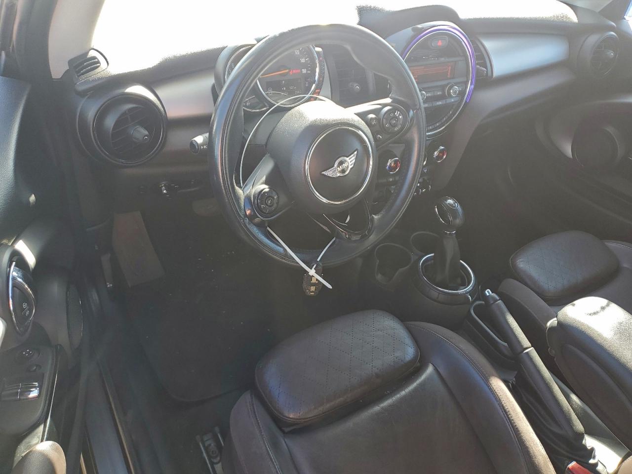 2014 MINI COOPER photo 8