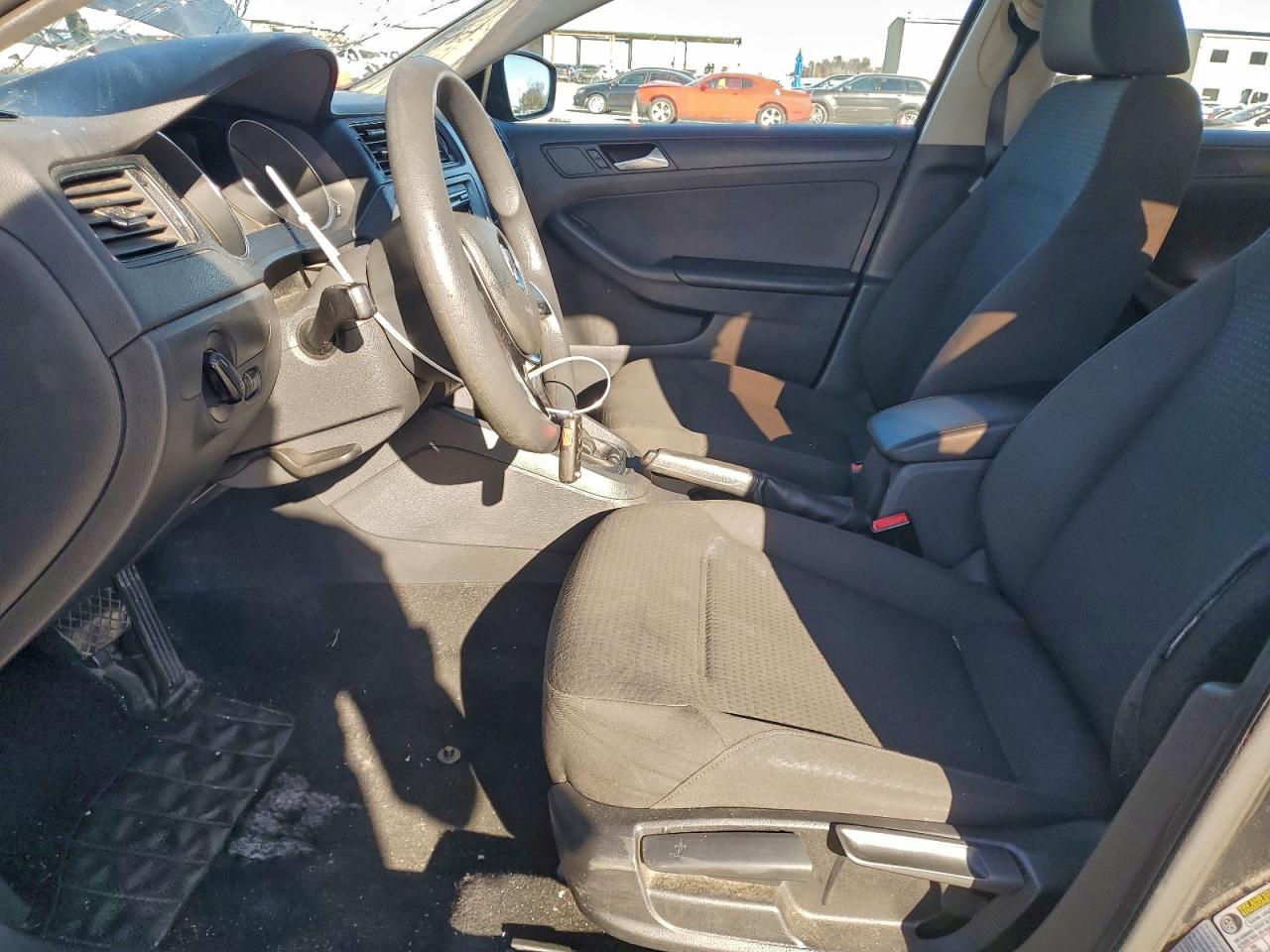 2015 VOLKSWAGEN JETTA BASE photo 7