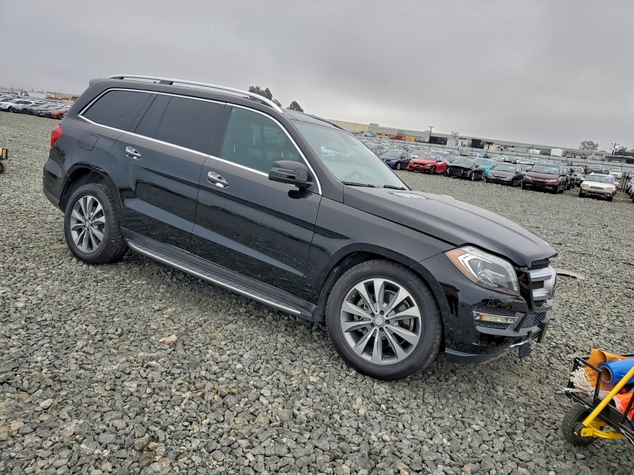 2015 MERCEDES-BENZ GL 450 4MATIC photo 4