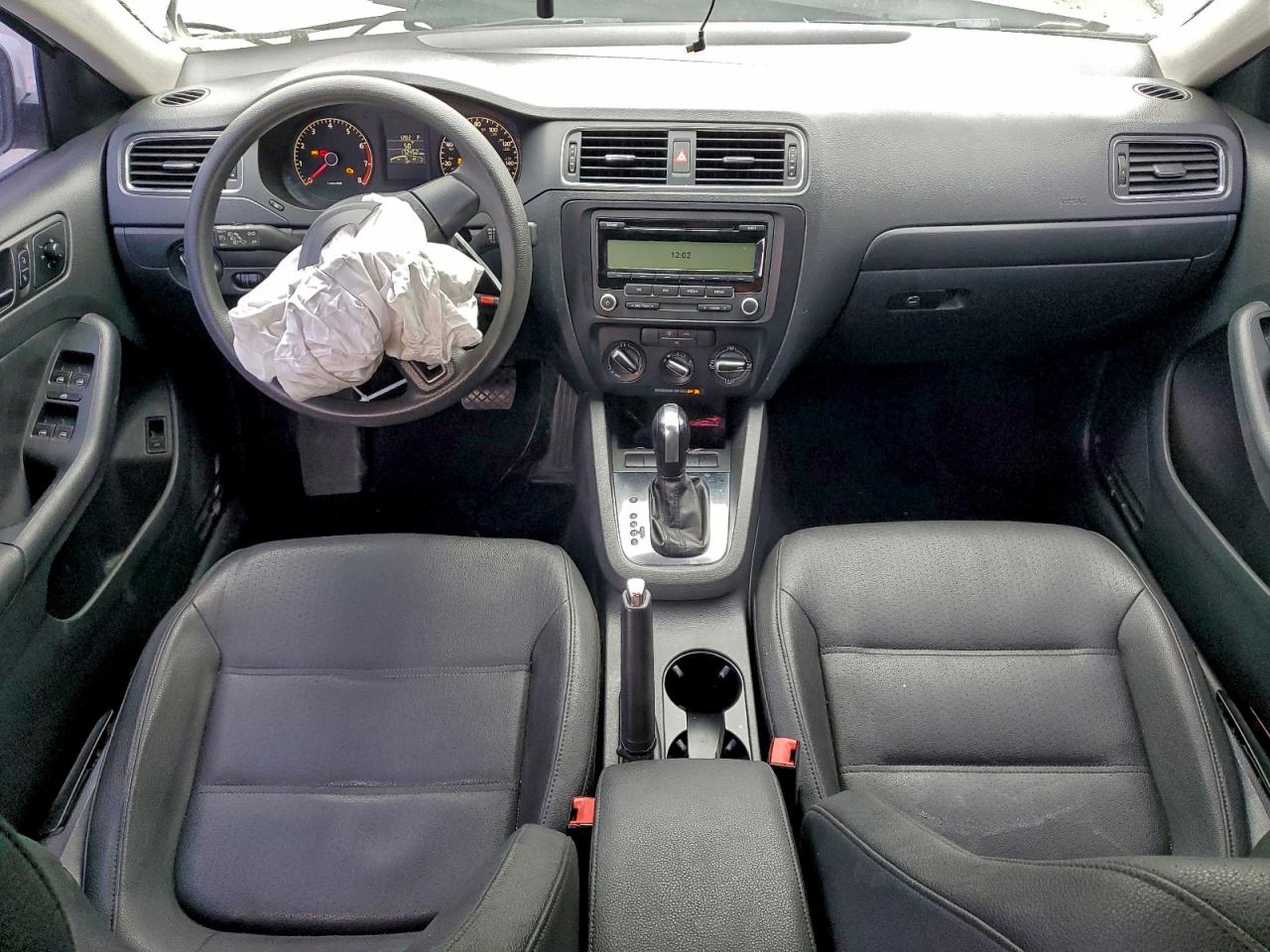 2011 VOLKSWAGEN JETTA SE photo 8