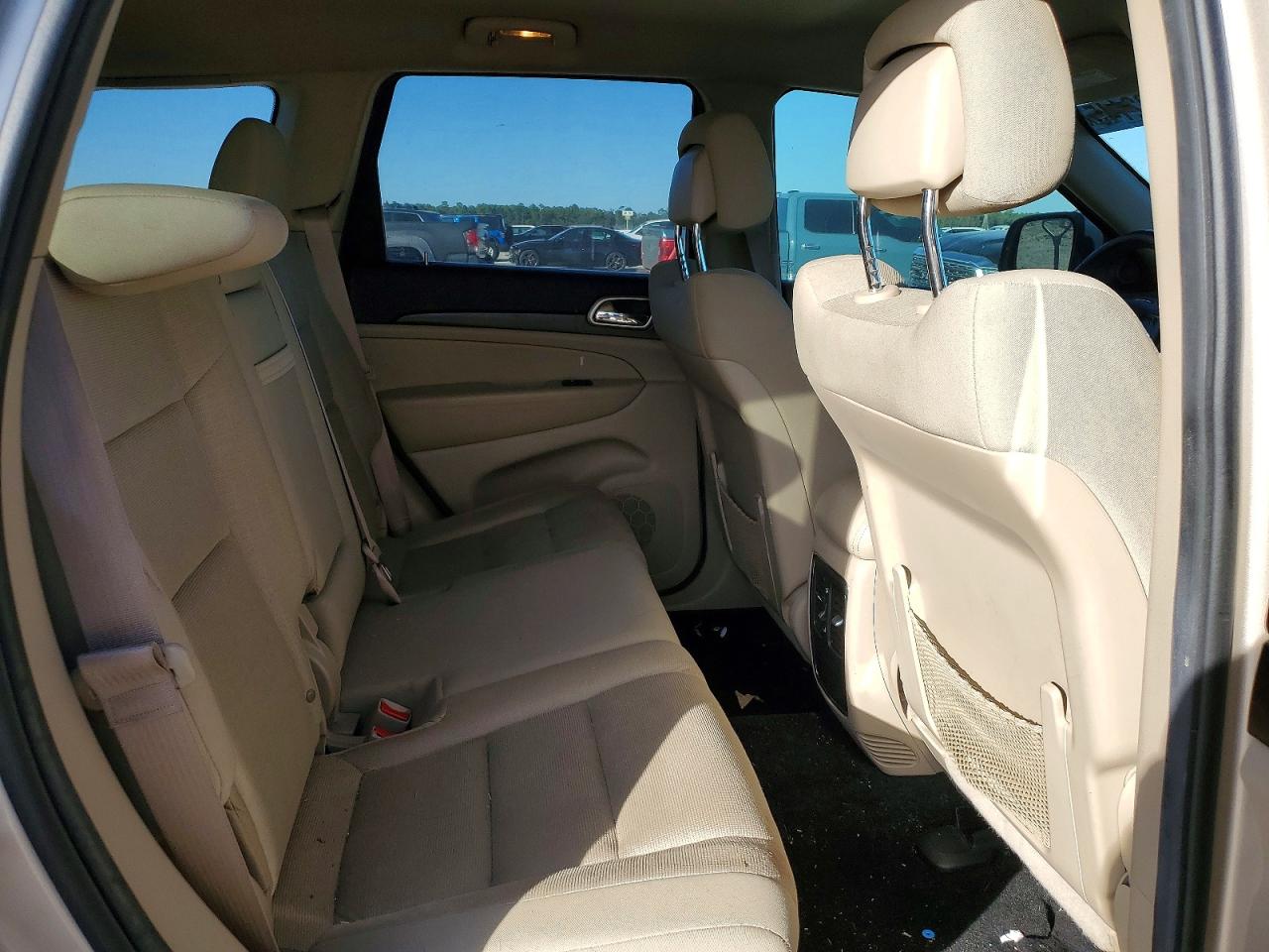 2014 JEEP GRAND CHEROKEE LAREDO photo 19