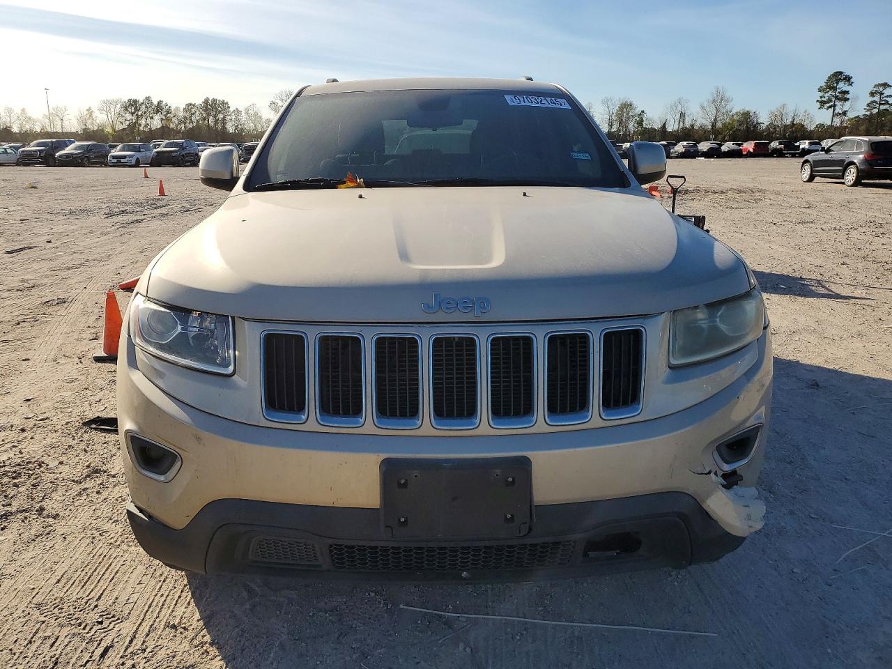2014 JEEP GRAND CHEROKEE LAREDO photo 9
