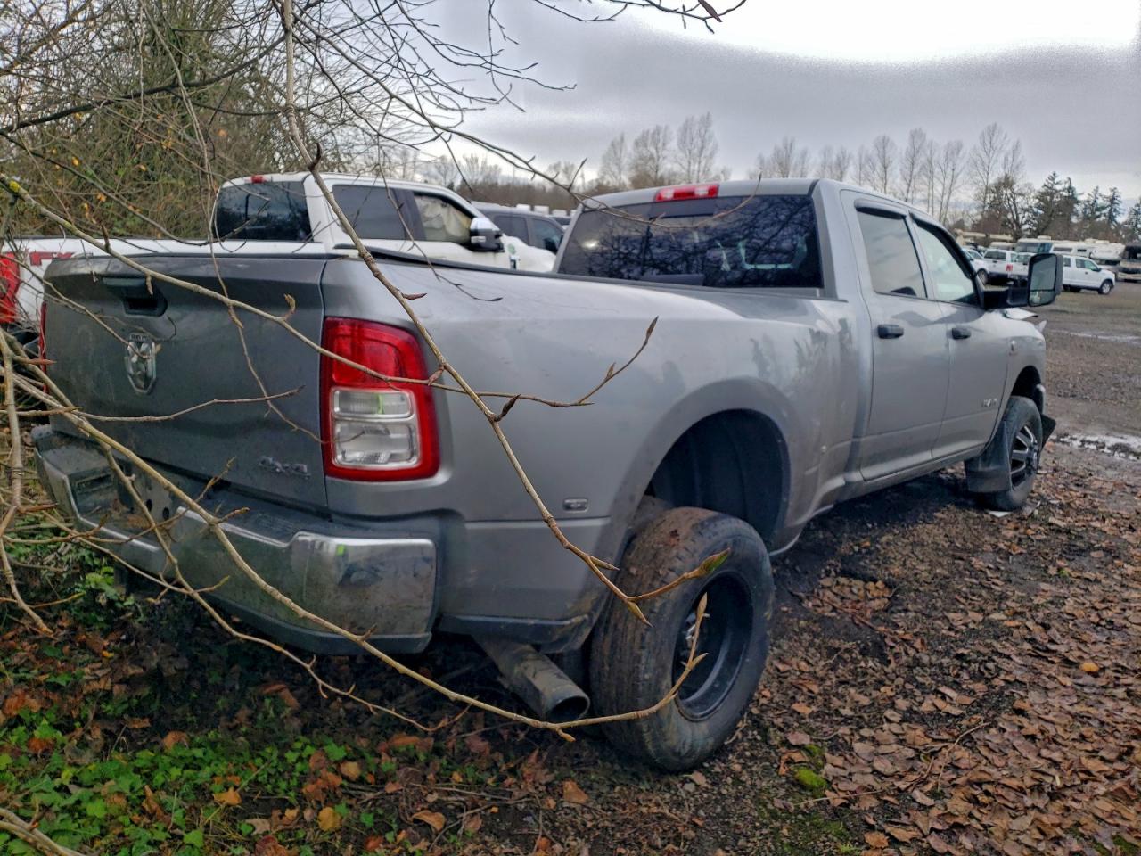 2022 RAM 3500 TRADESMAN photo 5