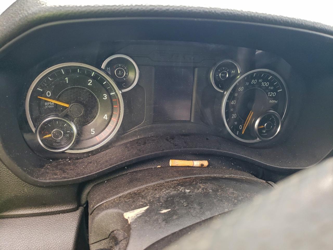 2022 RAM 3500 TRADESMAN photo 17