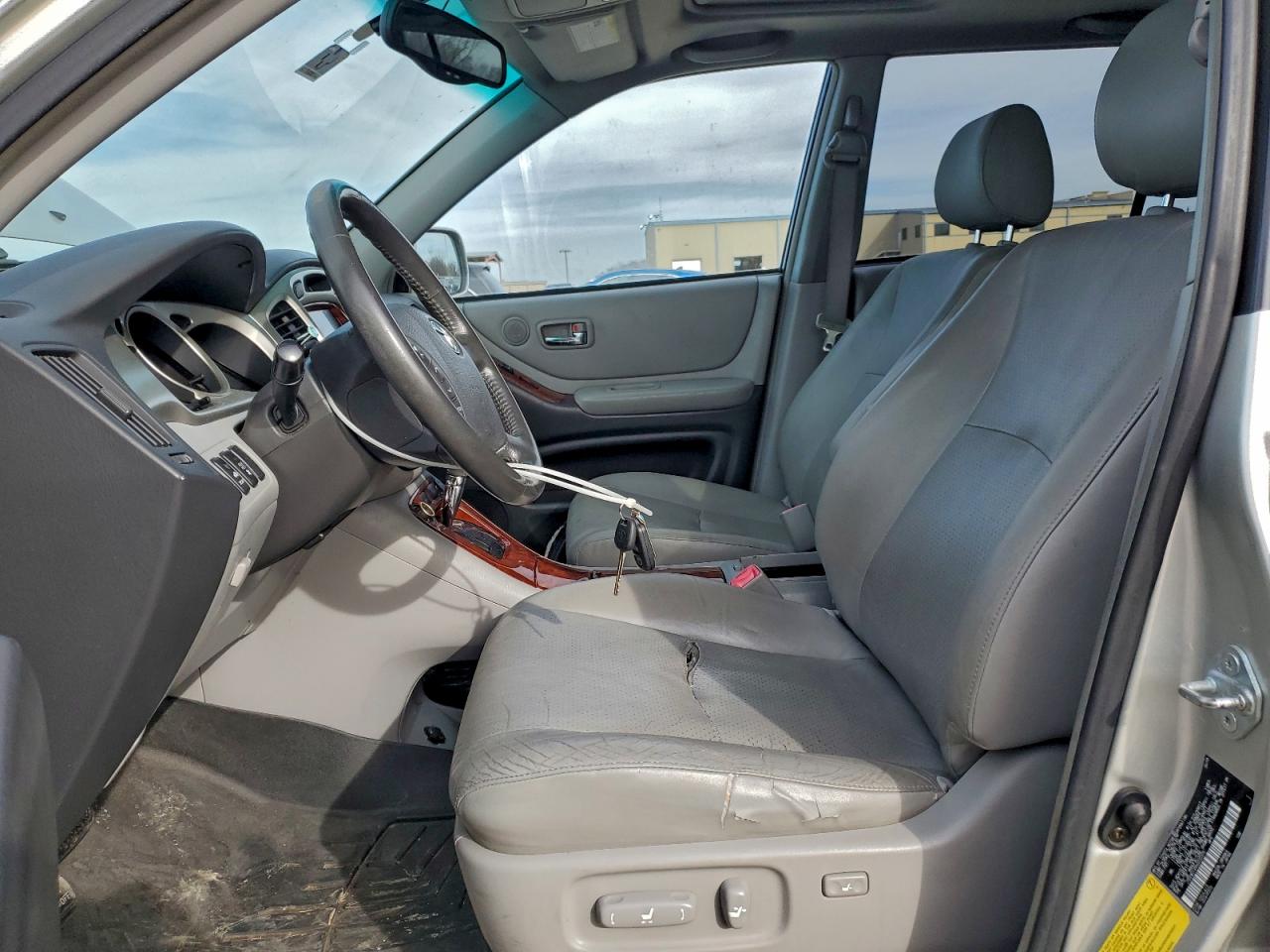 2006 TOYOTA HIGHLANDER HYBRID photo 13