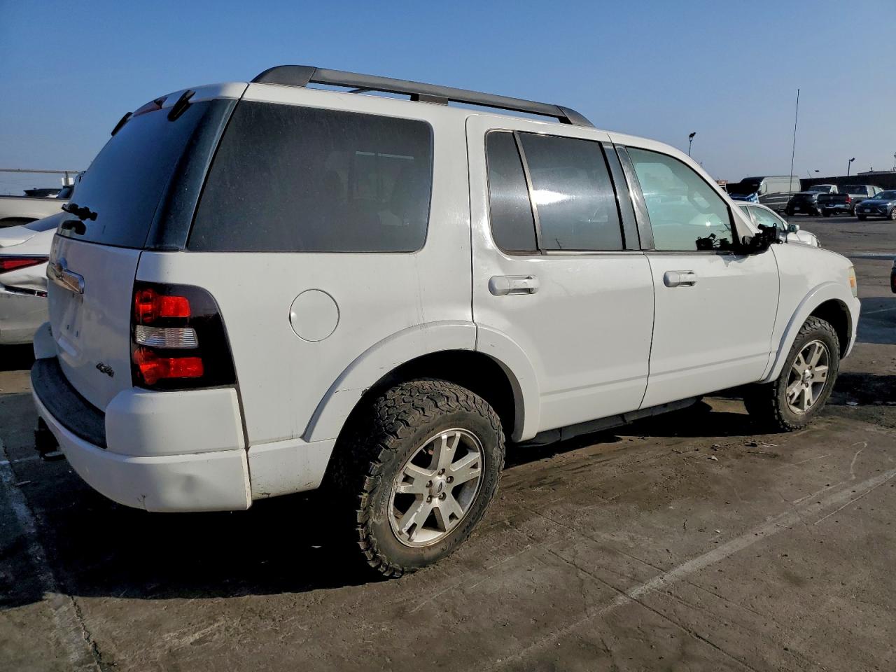 2009 FORD EXPLORER XLT photo 5