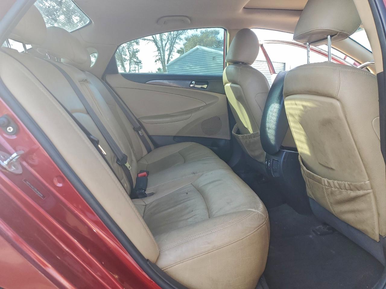 2011 HYUNDAI SONATA SE photo 10