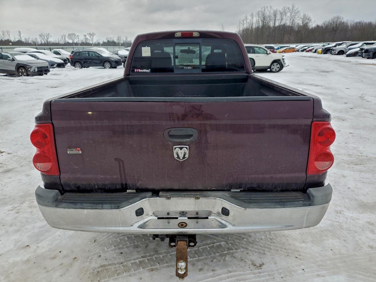 2005 DODGE DAKOTA SLT photo 6