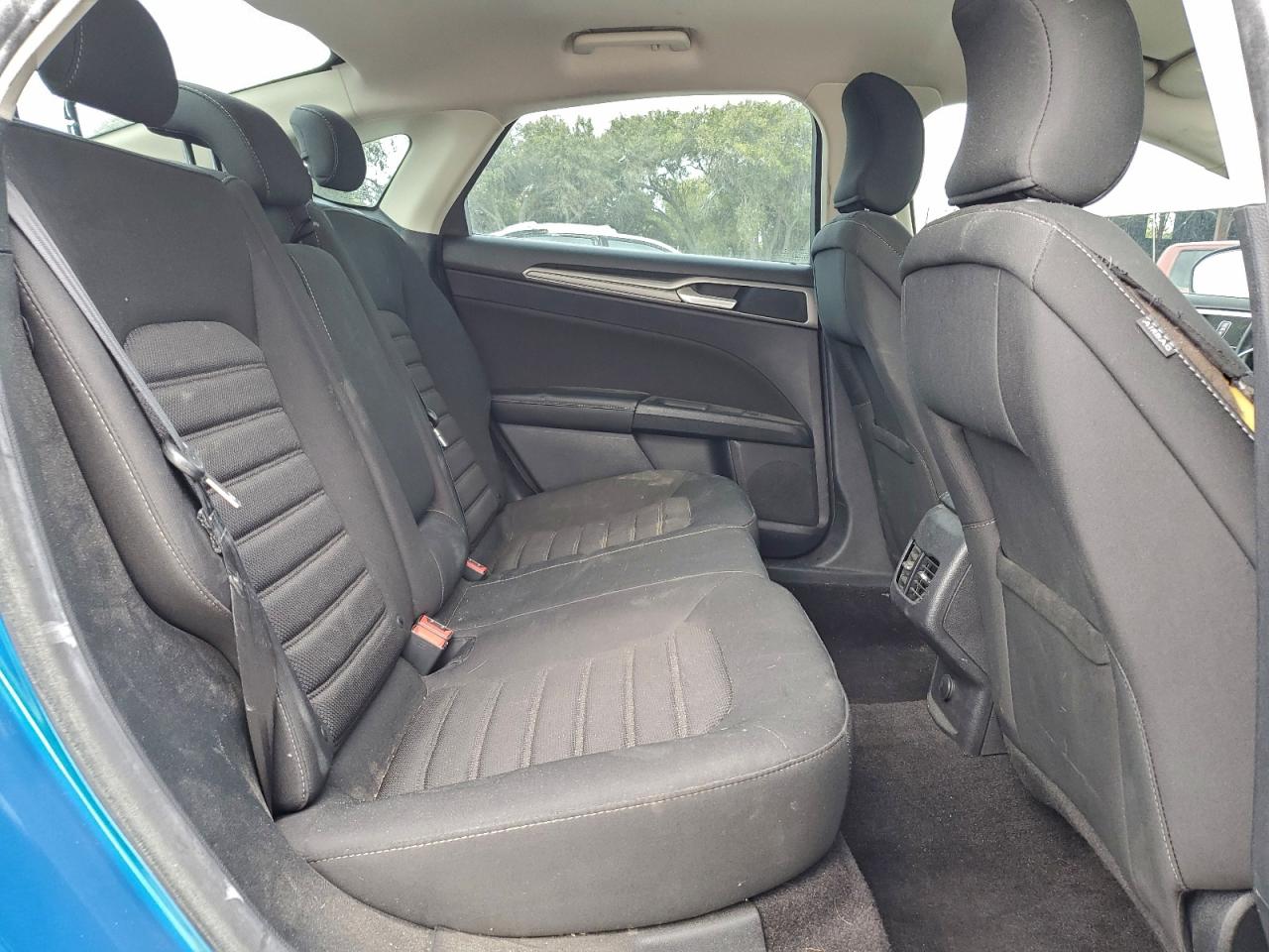 2019 FORD FUSION SE photo 10