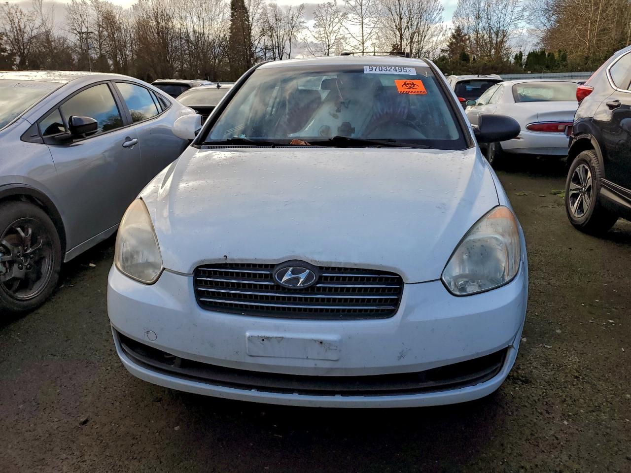 2009 HYUNDAI ACCENT GLS photo 13