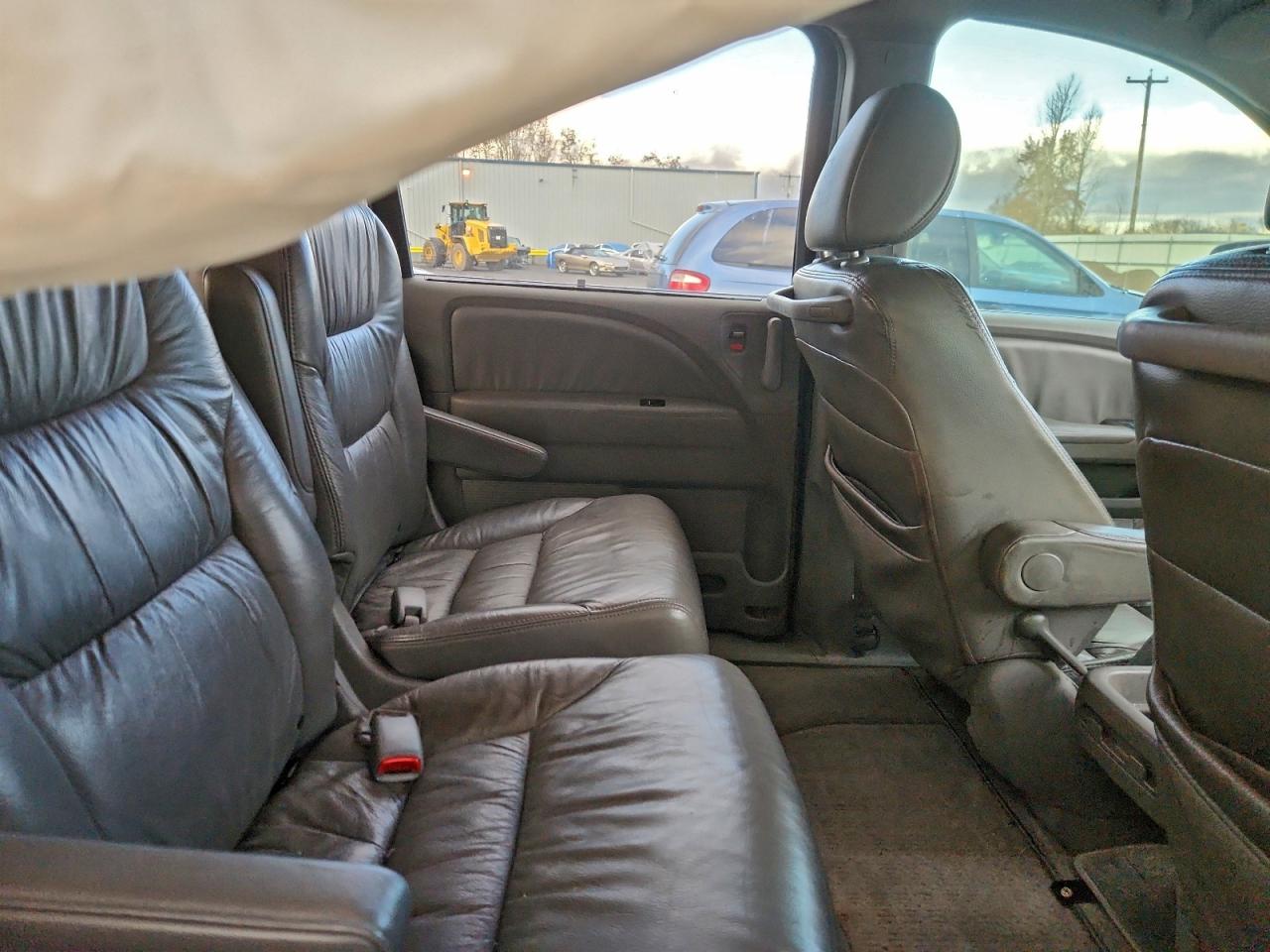 2010 HONDA ODYSSEY EXL photo 11
