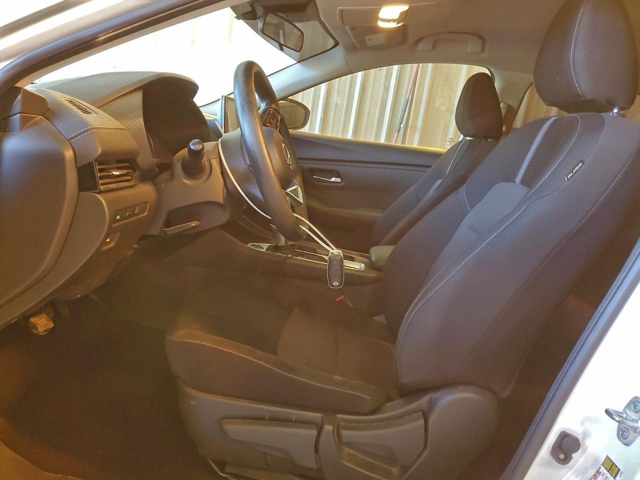 2024 NISSAN SENTRA SV photo 13