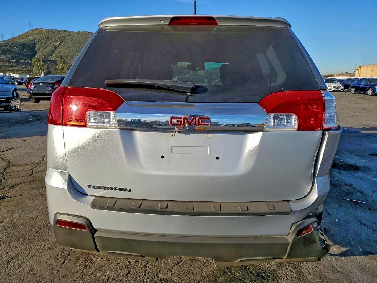 2012 GMC TERRAIN SLT photo 11