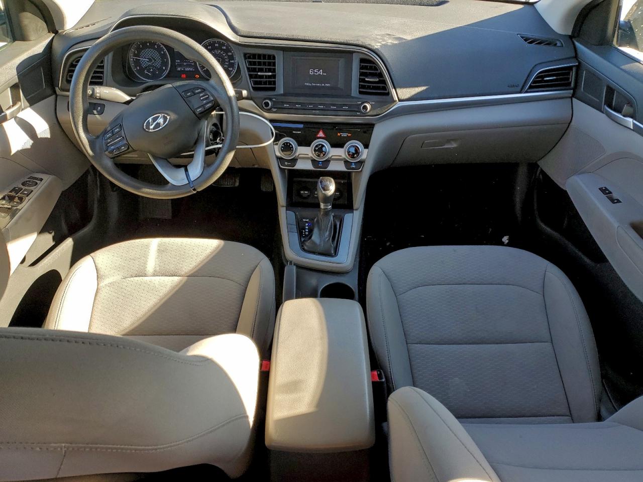 2019 HYUNDAI ELANTRA SE photo 15