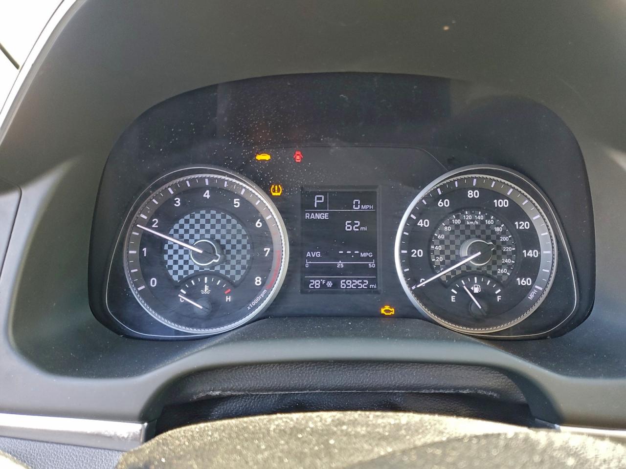 2019 HYUNDAI ELANTRA SE photo 17
