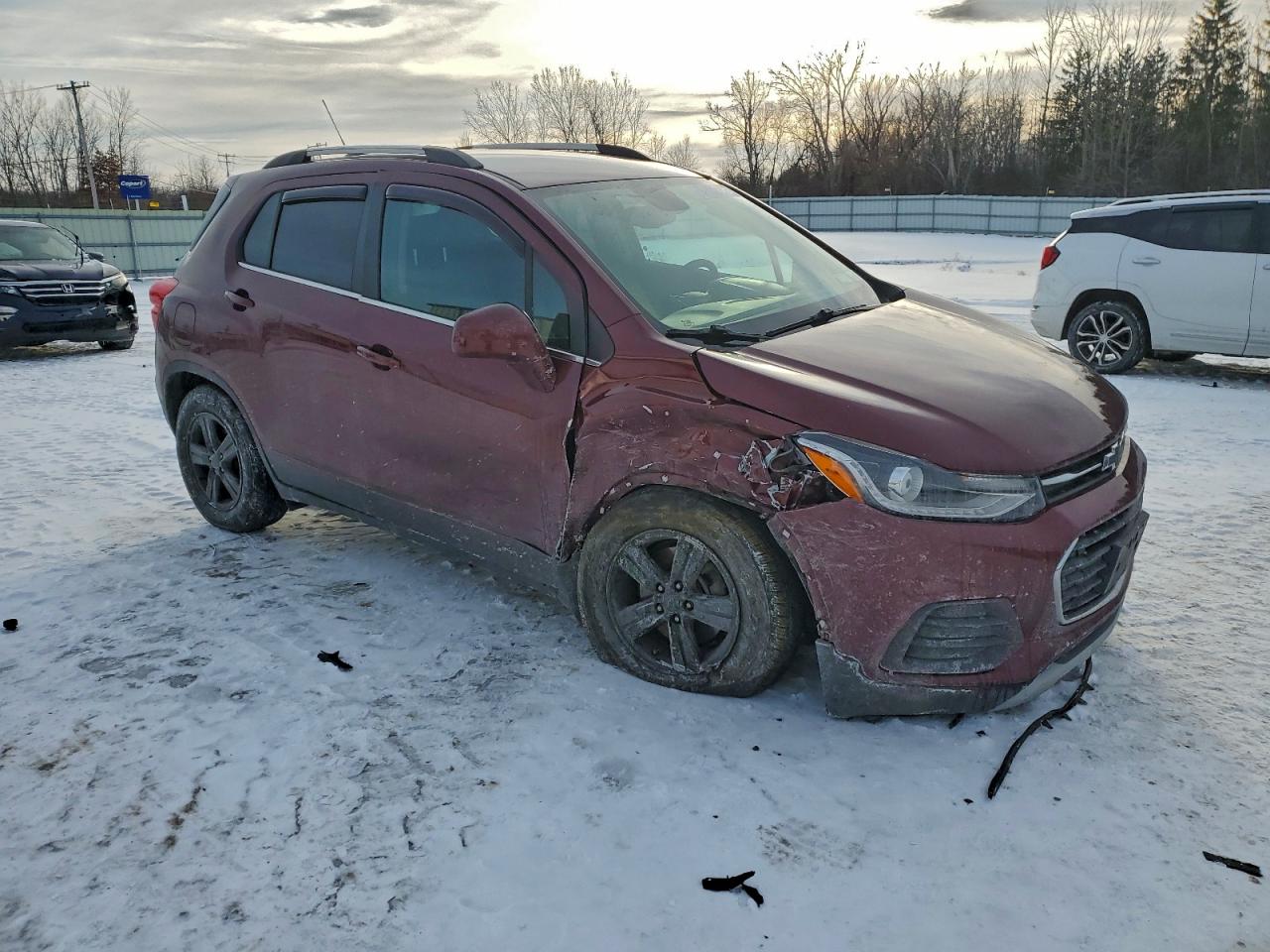 2017 CHEVROLET TRAX 1LT photo 4
