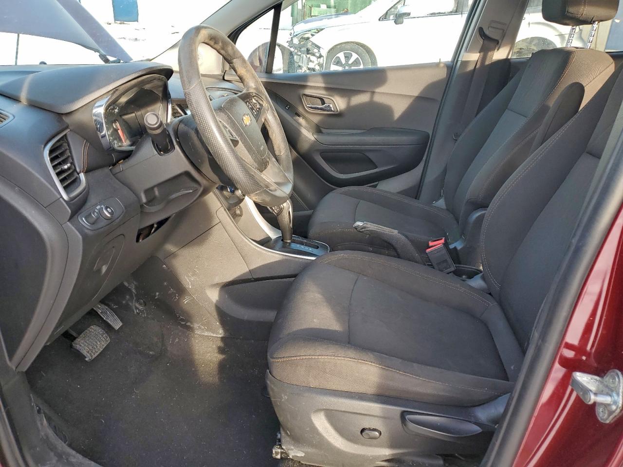 2017 CHEVROLET TRAX 1LT photo 7