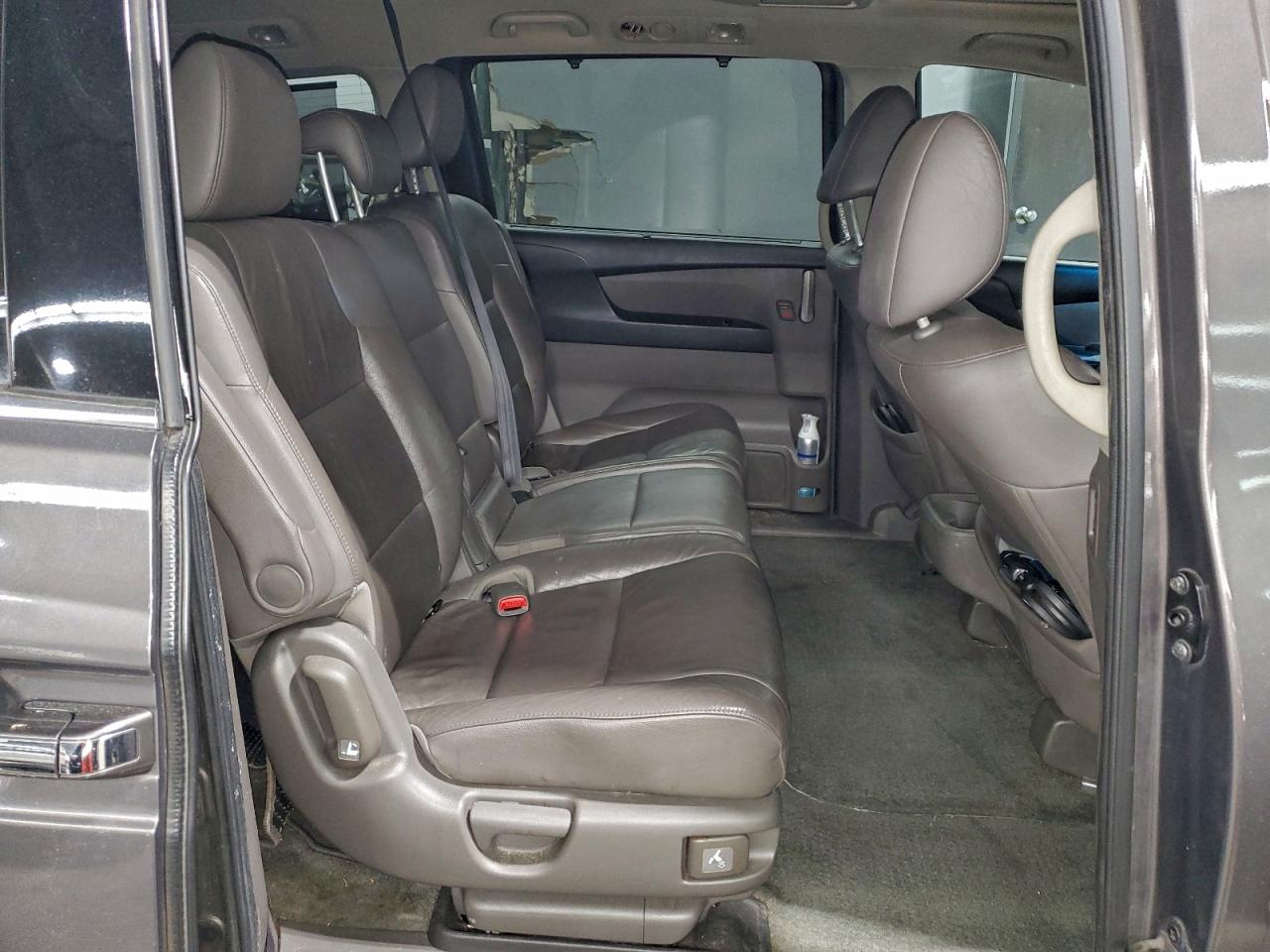 2012 HONDA ODYSSEY TOURING photo 21