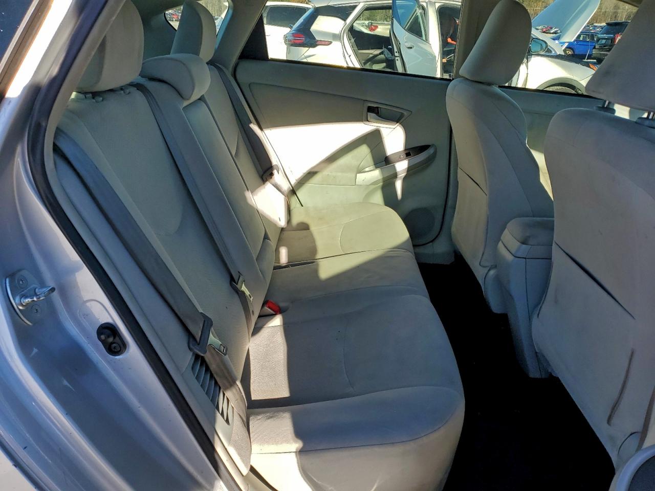 2013 TOYOTA PRIUS photo 10