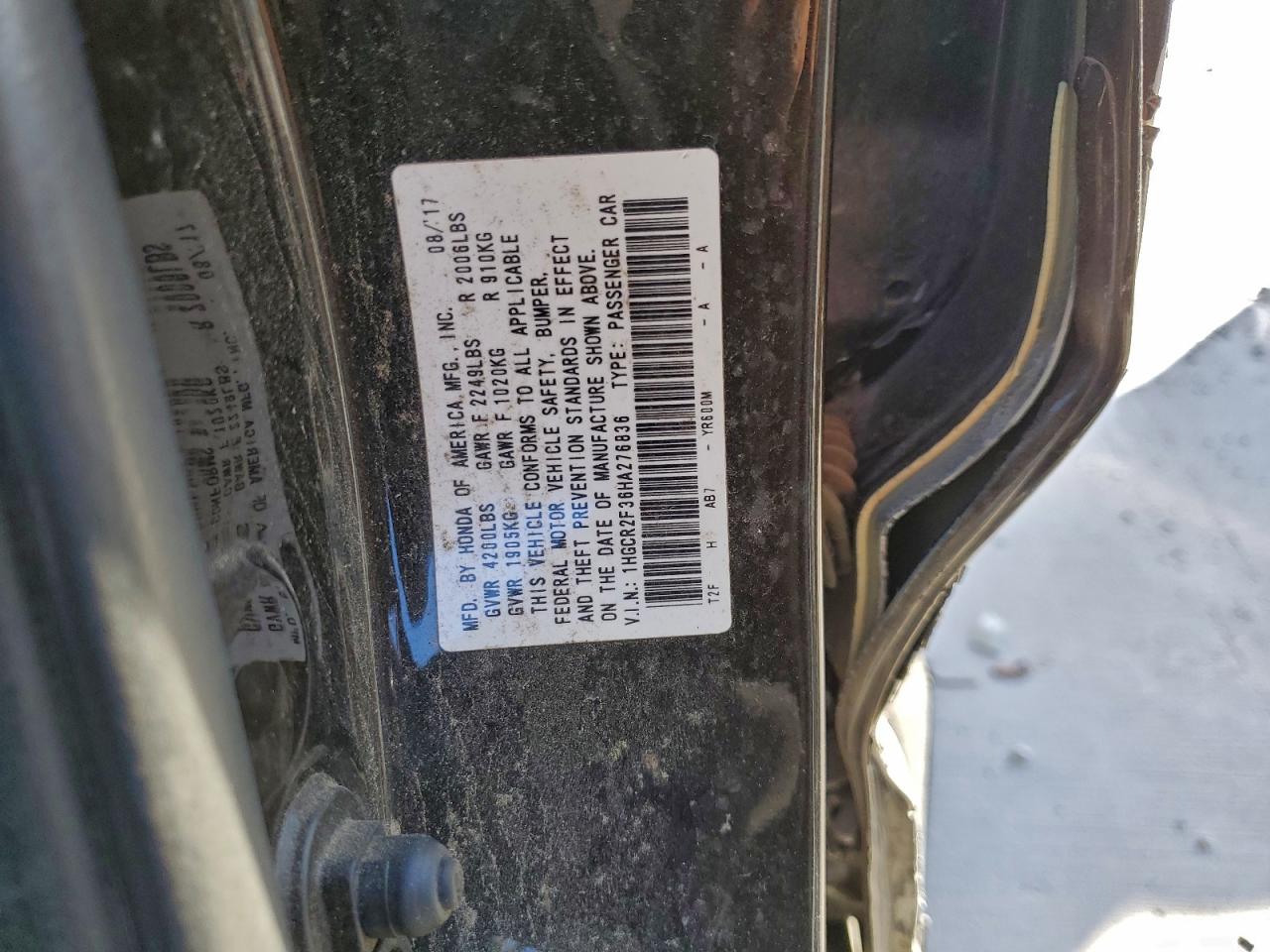 2017 HONDA ACCORD LX photo 23