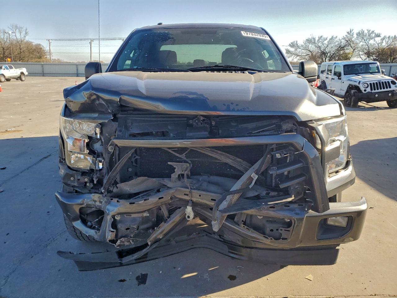 2017 FORD F150 SUPERCREW photo 9